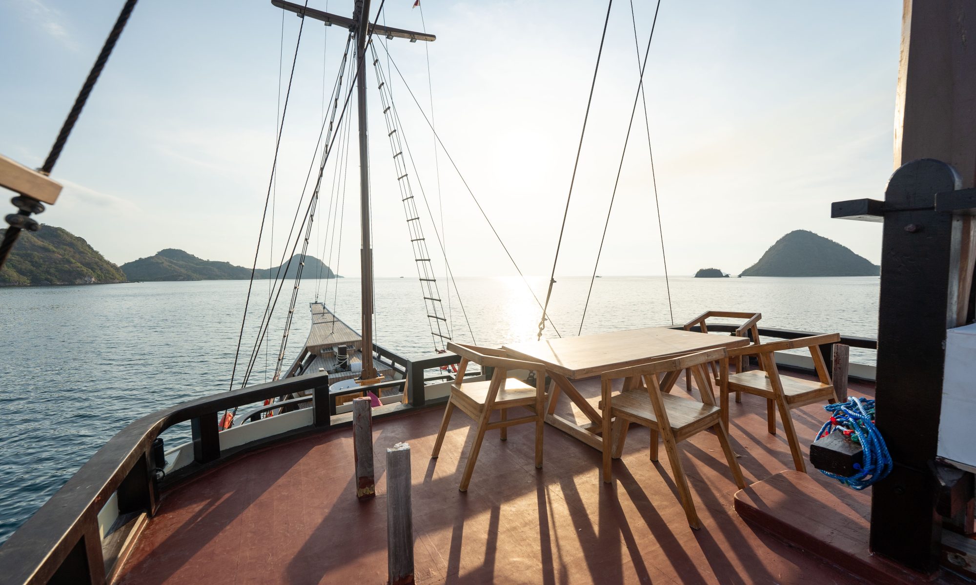 Tour Lombok to Komodo Phinisi Labuan Bajo